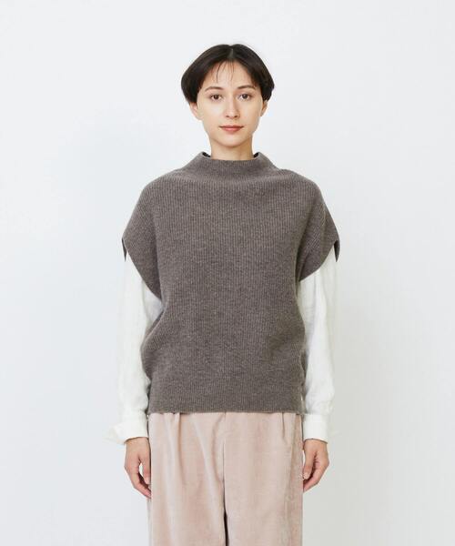 LOISIR（ロワズィール）の「ラムウール片畦ベスト（ベスト・レディース・ブラウン系その他/サックスブルー/モカ・FREE）」の16枚目の写真