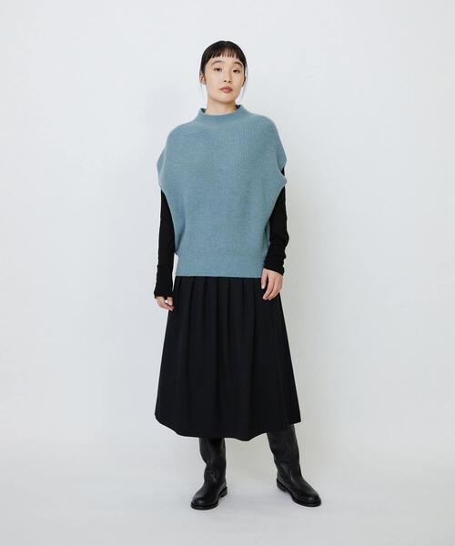 LOISIR（ロワズィール）の「ラムウール片畦ベスト（ベスト・レディース・ブラウン系その他/サックスブルー/モカ・FREE）」の20枚目の写真