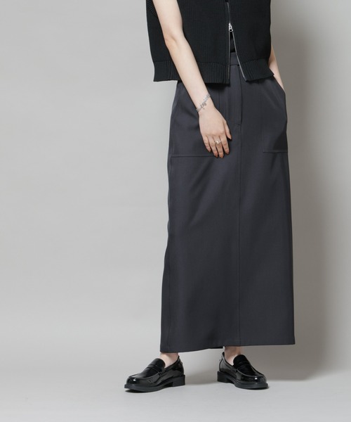 NANO universe（ナノユニバース）の「ポケットディティールナロースカート(セットアップ可)（スカート・レディース・チャコール/ベージュ/キャメル・FREE）」の5枚目の写真