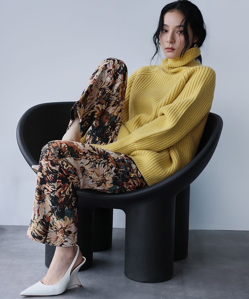 ELFRANK（エルフランク）の「ゴブランフラワー テーパードパンツ ゴブラン織 花柄（その他パンツ・レディース・グレー/ベージュ・L/M/S）」の9枚目の写真