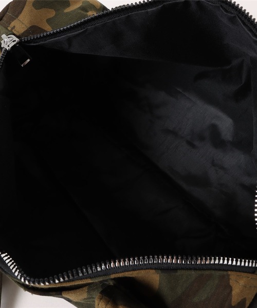 apres jour mignon（アプレジュールミニョン）の「【apresjour mignon×ARIAZ】星型チャーム付きボストンバッグ（ボストンバッグ・レディース・カーキ/グレー・ONESIZE）」の7枚目の写真