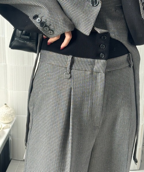 BONBOM（ボンボム）の「BONBOM×Ameri HOUNDSTOOTH STRAIGHT PANTS（その他パンツ・レディース・グレー/ブラウン・X-SMALL/SMALL/MEDIUM）」の15枚目の写真