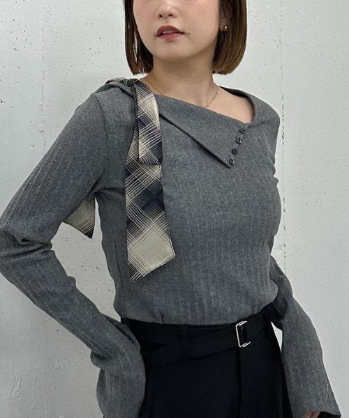 archives(アルシーヴ)の「肩リボンワンショルカットTOPS(Tシャツ/カットソー・レディース・チャコールグレー/ブラウン/ブラック・MEDIUM)」の5枚目の写真