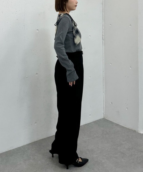 archives(アルシーヴ)の「肩リボンワンショルカットTOPS(Tシャツ/カットソー・レディース・チャコールグレー/ブラウン/ブラック・MEDIUM)」の12枚目の写真