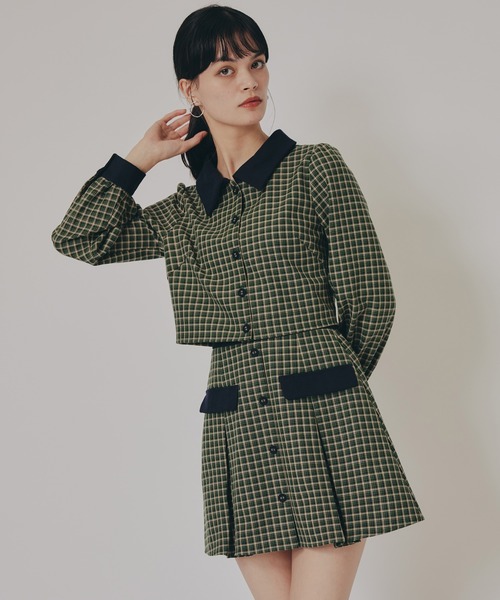 REDYAZEL(レディアゼル)の「バイカラークラシックチェックブラウス×ミニスカートセットアップ(セットアップ・レディース・グリーン系その他/ベージュ系その他/ブラウン系その他・SMALL/MEDIUM)」の8枚目の写真