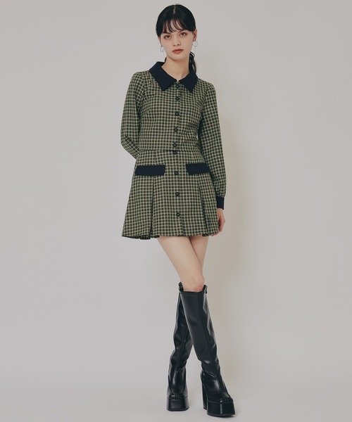 REDYAZEL(レディアゼル)の「バイカラークラシックチェックブラウス×ミニスカートセットアップ(セットアップ・レディース・グリーン系その他/ベージュ系その他/ブラウン系その他・SMALL/MEDIUM)」の17枚目の写真