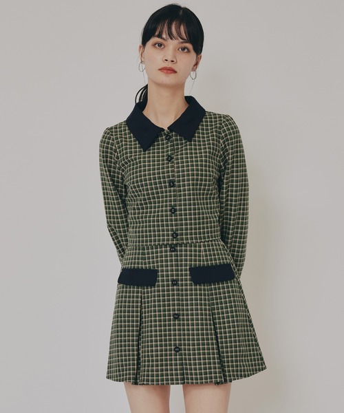 REDYAZEL(レディアゼル)の「バイカラークラシックチェックブラウス×ミニスカートセットアップ(セットアップ・レディース・グリーン系その他/ベージュ系その他/ブラウン系その他・SMALL/MEDIUM)」の5枚目の写真
