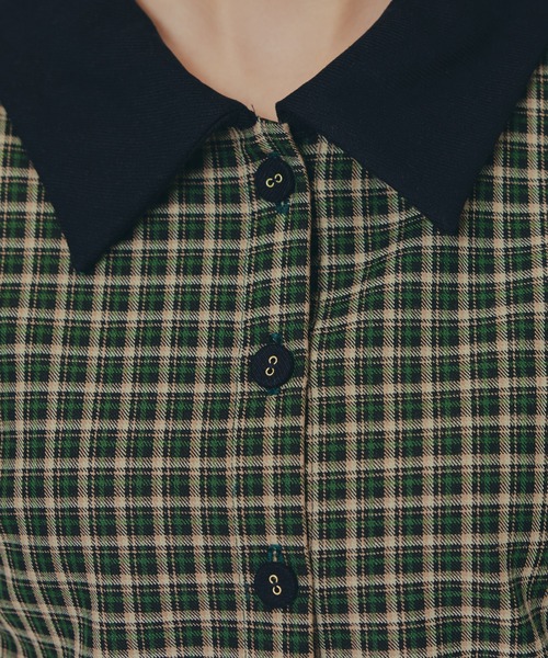 REDYAZEL(レディアゼル)の「バイカラークラシックチェックブラウス×ミニスカートセットアップ(セットアップ・レディース・グリーン系その他/ベージュ系その他/ブラウン系その他・SMALL/MEDIUM)」の7枚目の写真