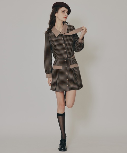 REDYAZEL(レディアゼル)の「バイカラークラシックチェックブラウス×ミニスカートセットアップ(セットアップ・レディース・グリーン系その他/ベージュ系その他/ブラウン系その他・SMALL/MEDIUM)」の22枚目の写真