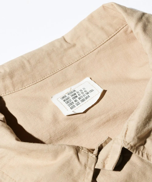 ABAHOUSE（アバハウス）の「【U.SMILITARY】COTTON RIPJACKET/ミリタリー/ジャケット【WEB限定】（ミリタリージャケット・メンズ・カーキ/ブラック・M/L/XL）」の4枚目の写真