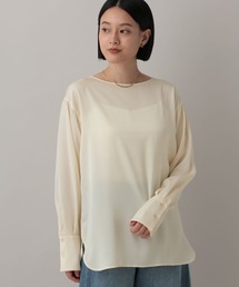 A part by（アパートバイ）の「サテンブラウス（Tシャツ/カットソー）」