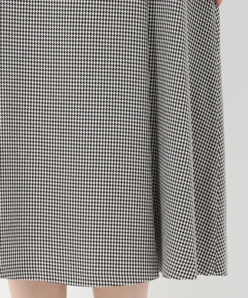 STRAWBERRY-FIELDS(ストロベリーフィールズ)の「Linonシャンブレー/ウーリー千鳥_サイドリボンネックワンピース(ワンピース・レディース・ベージュ/ハウンドトゥース・2)」の21枚目の写真