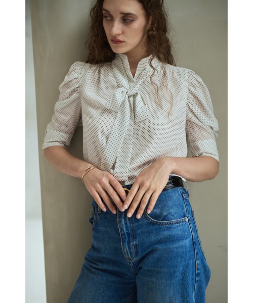 Estella.K(エステラケー)の「Louise Polka Dot Blouse ボリューム袖ブラウス(シャツ/ブラウス・レディース・ブラック系その他/オフホワイト/ホワイト系その他・FREE)」の3枚目の写真