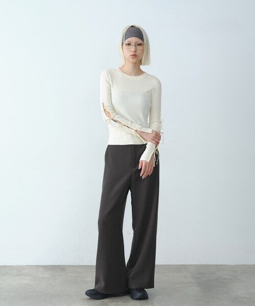 CODE A（コードエー）の「ribbon slit pullover（ニット/セーター・レディース・アイボリー/ライトイエロー系/ダークグレー・00）」の5枚目の写真