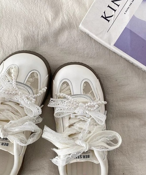 c.u.l（シーユーエル）の「パール レース紐  スニーカー culs151（スニーカー・レディース・シルバー/ホワイト・38/37/36/39）」の8枚目の写真
