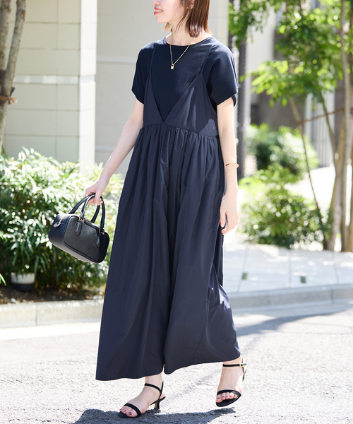 SLOBE IENA（スローブイエナ）の「《WEB限定/追加3》タフタギャザーキャミワンピース（ワンピース・レディース・ブラック/ネイビー・38/36）」の14枚目の写真