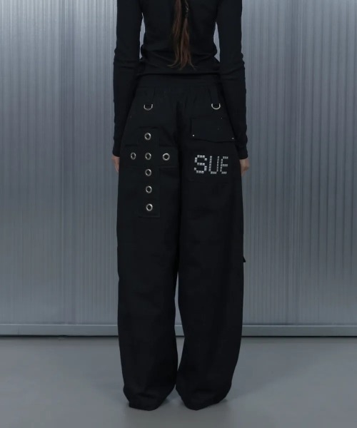 SETUPEXE(セットアップイーエックスイー)の「A'GEM/9 × .kom 『SETUPEXE/セットアップイーエックスイー』 CROSS MULTI CARGO PANTS/アイレットデザイン カーゴパンツ(カーゴパンツ・レディース・カモフラージュ/ブラック・FREE)」の1枚目の写真