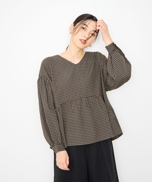Mac-House(マックハウス)の「Idnes ぺプラムギンガムチェックブラウス(シャツ/ブラウス・レディース・グレー/ブラウン・FREE)」の16枚目の写真