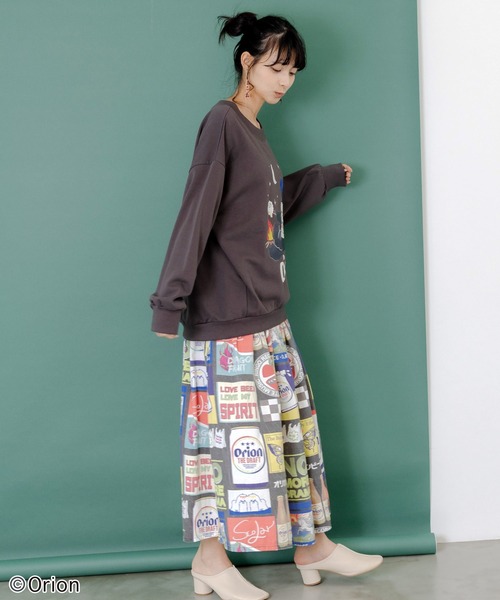 ScoLar（スカラー）の「153708：orion×ScoLar　星降る森のオリオンビールタイム柄PO（Tシャツ/カットソー・レディース・チャコールグレー/杢グレー・M/L）」の12枚目の写真