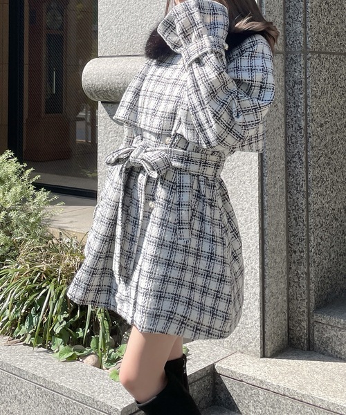abc une face(アーベーセーアンフェイス)の「ティペット付きハーフコート(その他アウター・レディース・ホワイト/ブラック/ホワイト系その他/ブラック系その他・FREE)」の18枚目の写真