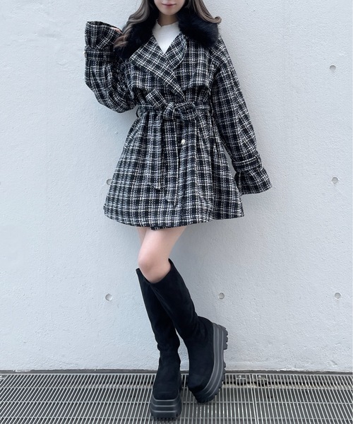 abc une face(アーベーセーアンフェイス)の「ティペット付きハーフコート(その他アウター・レディース・ホワイト/ブラック/ホワイト系その他/ブラック系その他・FREE)」の15枚目の写真