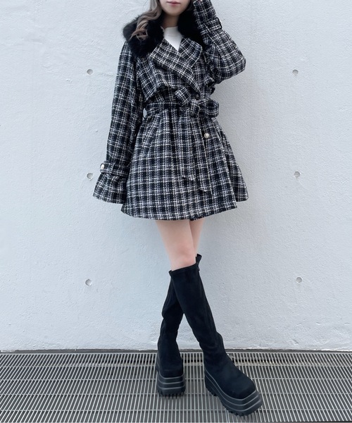 abc une face(アーベーセーアンフェイス)の「ティペット付きハーフコート(その他アウター・レディース・ホワイト/ブラック/ホワイト系その他/ブラック系その他・FREE)」の16枚目の写真