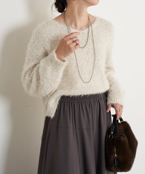 Jena espace merveilleux（ジェナ　エスパスメルヴェイユ）の「【キラッとふんわり】フィルムヤーンニット（ニット/セーター・レディース・ライトグレー/ネイビー/アイボリー・FREE）」の8枚目の写真