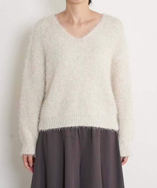Jena espace merveilleux（ジェナ　エスパスメルヴェイユ）の「【キラッとふんわり】フィルムヤーンニット（ニット/セーター・レディース・ライトグレー/ネイビー/アイボリー・FREE）」の12枚目の写真