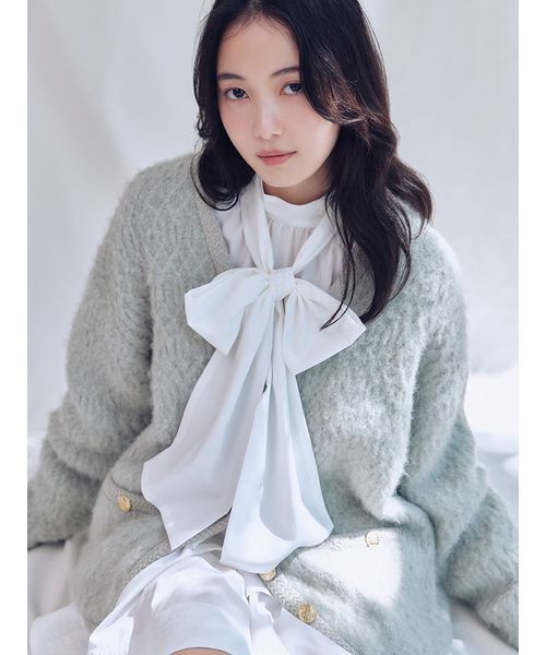 SNIDEL（スナイデル）の「Sustainableバリエボリュームチュニックブラウス（シャツ/ブラウス・レディース・オフホワイト/マルチ/ストライプ・F）」の6枚目の写真