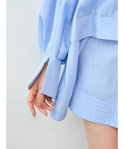 SNIDEL（スナイデル）の「Sustainableバリエボリュームチュニックブラウス（シャツ/ブラウス・レディース・オフホワイト/マルチ/ストライプ・F）」の13枚目の写真