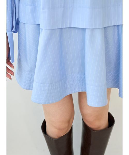 SNIDEL（スナイデル）の「Sustainableバリエボリュームチュニックブラウス（シャツ/ブラウス・レディース・オフホワイト/マルチ/ストライプ・F）」の14枚目の写真