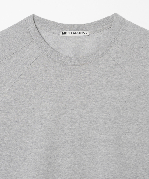 Millo Archive（ミロ アーカイブ）の「ダブルインシジョンTシャツ[メランジグレー]（Tシャツ/カットソー・メンズ・その他・MEDIUM/LARGE/X-LARGE）」の2枚目の写真