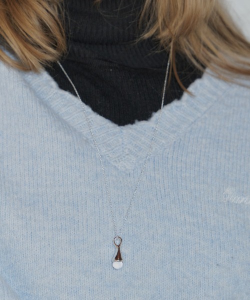 GIUNON（ジウノン）の「crystal drop long necklace / クリスタルドロップネックレス（ネックレス・レディース・シルバー・FREE）」の7枚目の写真