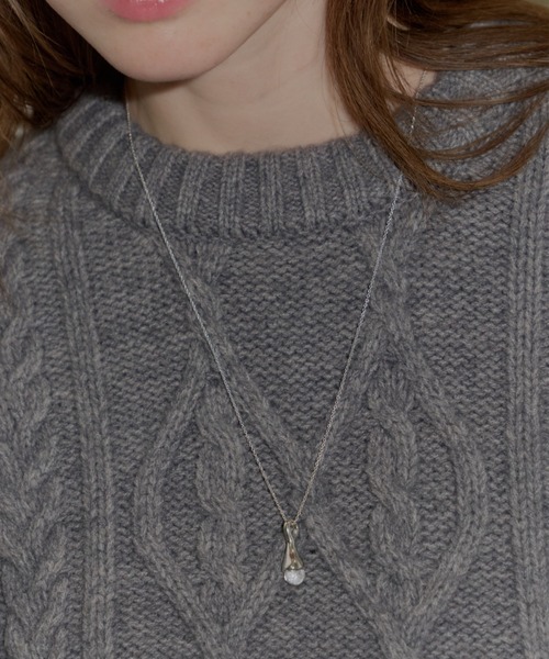 GIUNON（ジウノン）の「crystal drop long necklace / クリスタルドロップネックレス（ネックレス・レディース・シルバー・FREE）」の15枚目の写真