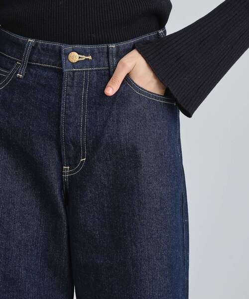 THE SHOP TK （ザ ショップ ティーケー ）の「【Lee】デニムワイドパンツ（デニムパンツ・レディース・サックスブルー/ネイビー・12/13）」の14枚目の写真