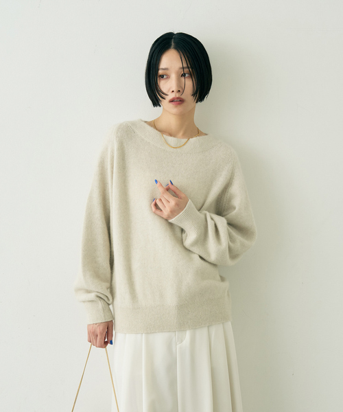 Rouge vif(ルージュヴィフ)の「ラクーン混ボトルネックニットプルオーバー(ニット/セーター・レディース・チャコールグレー/オフホワイト/ベージュ・フリー)」の5枚目の写真