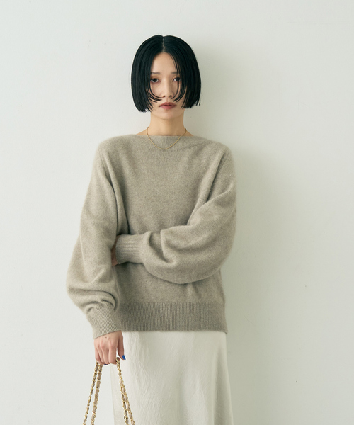 Rouge vif(ルージュヴィフ)の「ラクーン混ボトルネックニットプルオーバー(ニット/セーター・レディース・チャコールグレー/オフホワイト/ベージュ・フリー)」の8枚目の写真