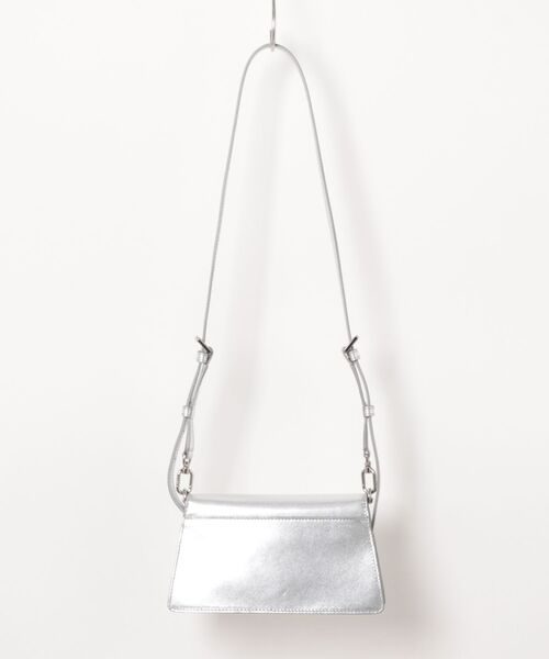 FURLA(フルラ)の「フルラ ゾエ ミニショルダーバッグ(クラッチバッグ・レディース・シルバー・ONE SIZE)」の6枚目の写真