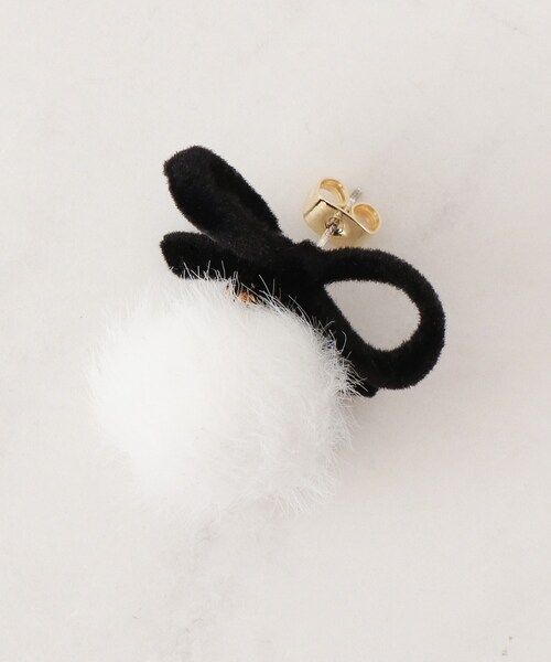 couture brooch（クチュールブローチ）の「ベロアリボンフェイクファーピアス（ピアス（両耳用）・レディース・ブラック・00）」の3枚目の写真