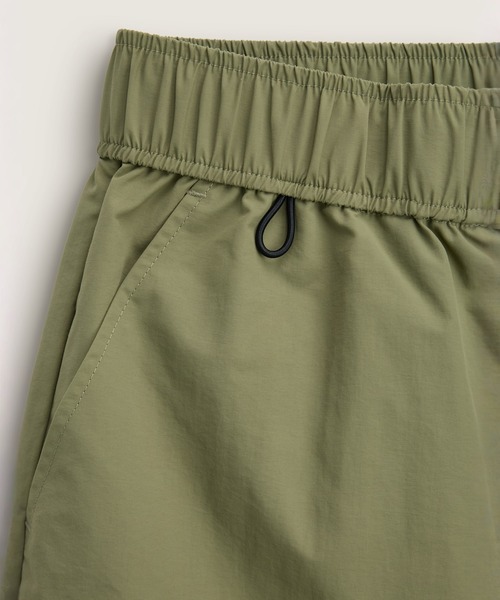 VANS(バンズ)の「YUSUKE HANAI バギーパンツ / HANAI BAGGY PANT LODEN GREEN VN000TRMZBF1(その他パンツ・メンズ・オリーブ・LARGE/MEDIUM/SMALL/X-LARGE)」の4枚目の写真
