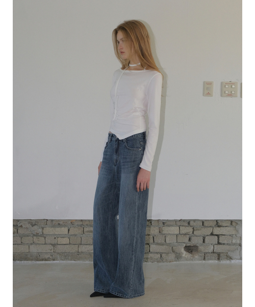 ETMON(エトモン)の「Boat-Neck Strap T-Shirt, White(Tシャツ/カットソー・レディース・その他・F)」の3枚目の写真
