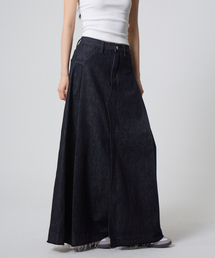 UNKNOWN PLANET（アンノウンプラネット）の「フロントスリットデニムロングスカートインディゴ（スカート）」