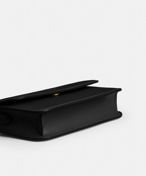 COACH（コーチ）の「エローラ トップ ハンドル クロスボディ バッグ（ショルダーバッグ・レディース・ブラック系その他・ONE）」の8枚目の写真