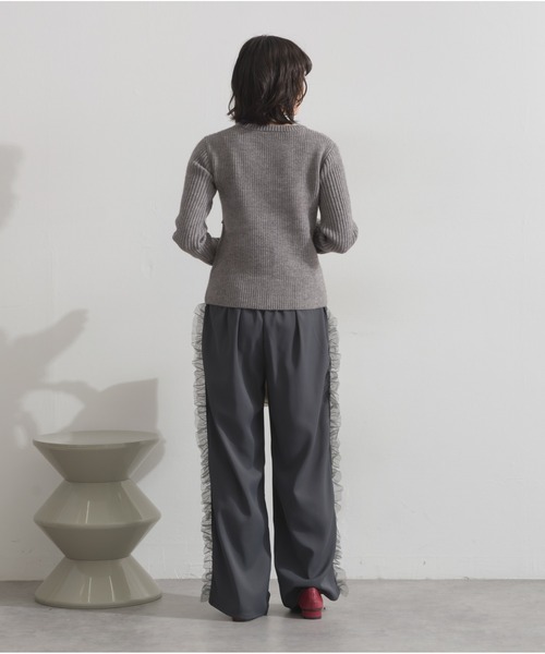 OandI（オーアンドアイ）の「サイドフリルラインパンツ（その他パンツ・レディース・チャコールグレー/ブラック/カーキ・M）」の12枚目の写真