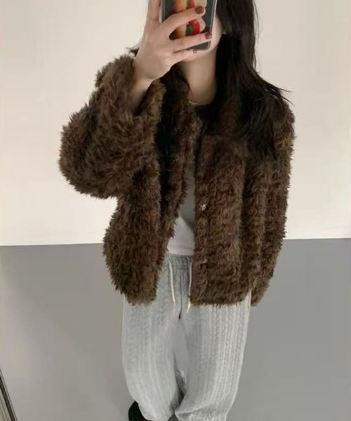 LAFFMO（ラフモ）の「襟付きフェイクファーショートコート（その他アウター・レディース・アイボリー/ライトグレー/ブラック/ブラウン・F）」の18枚目の写真