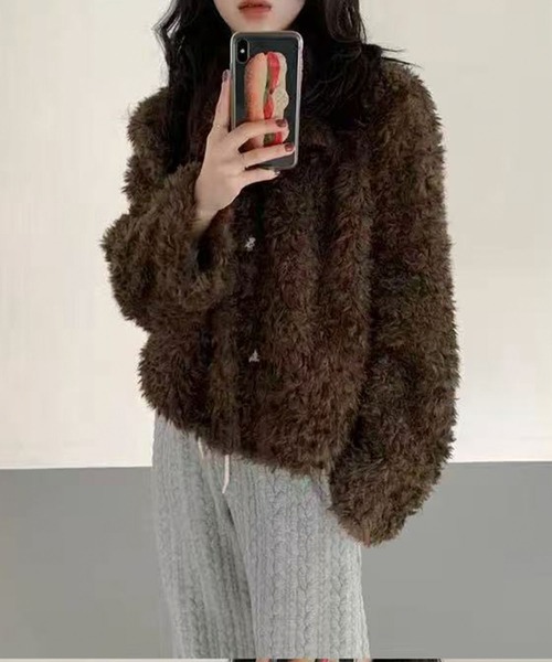 LAFFMO（ラフモ）の「襟付きフェイクファーショートコート（その他アウター・レディース・アイボリー/ライトグレー/ブラック/ブラウン・F）」の10枚目の写真