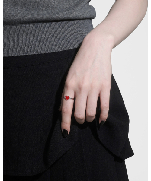 NONENON(ノンノン)の「RED MINI LOVE RNG(リング・レディース・その他・SMALL/MEDIUM/LARGE)」の2枚目の写真