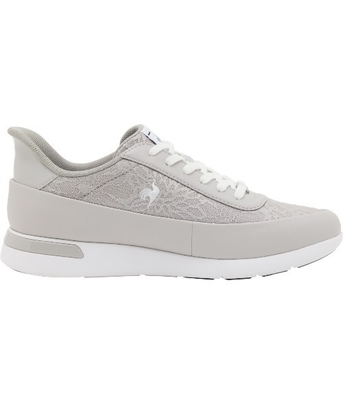 le coq sportif（ルコックスポルティフ）の「ルコックスポルティフ/LCS  セーヴル II ワイド SI さっと履けるシューズ /消臭/軽量 LU6SSN02LZ（スニーカー・レディース・グレー×ホワイト・23.0cm/22.5cm/23.5cm/24.0cm/24.5cm/25.0cm）」の2枚目の写真