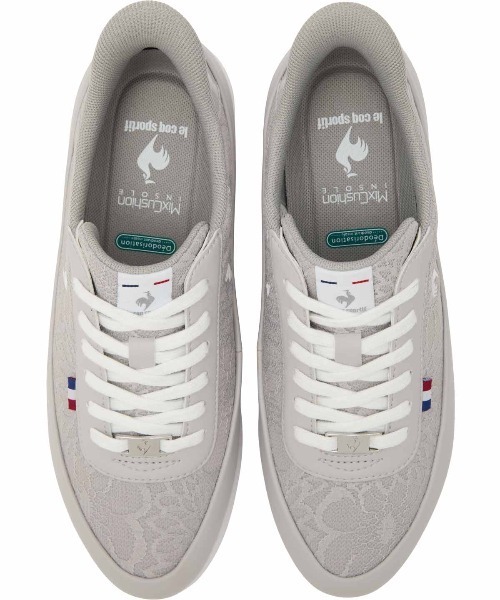 le coq sportif（ルコックスポルティフ）の「ルコックスポルティフ/LCS  セーヴル II ワイド SI さっと履けるシューズ /消臭/軽量 LU6SSN02LZ（スニーカー・レディース・グレー×ホワイト・23.0cm/22.5cm/23.5cm/24.0cm/24.5cm/25.0cm）」の5枚目の写真