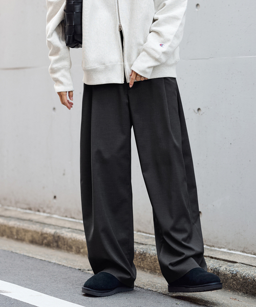 FRAMeWORK（フレームワーク）の「タックカーブバックゴムパンツ（スラックス・レディース・アイボリー・38/36）」の11枚目の写真